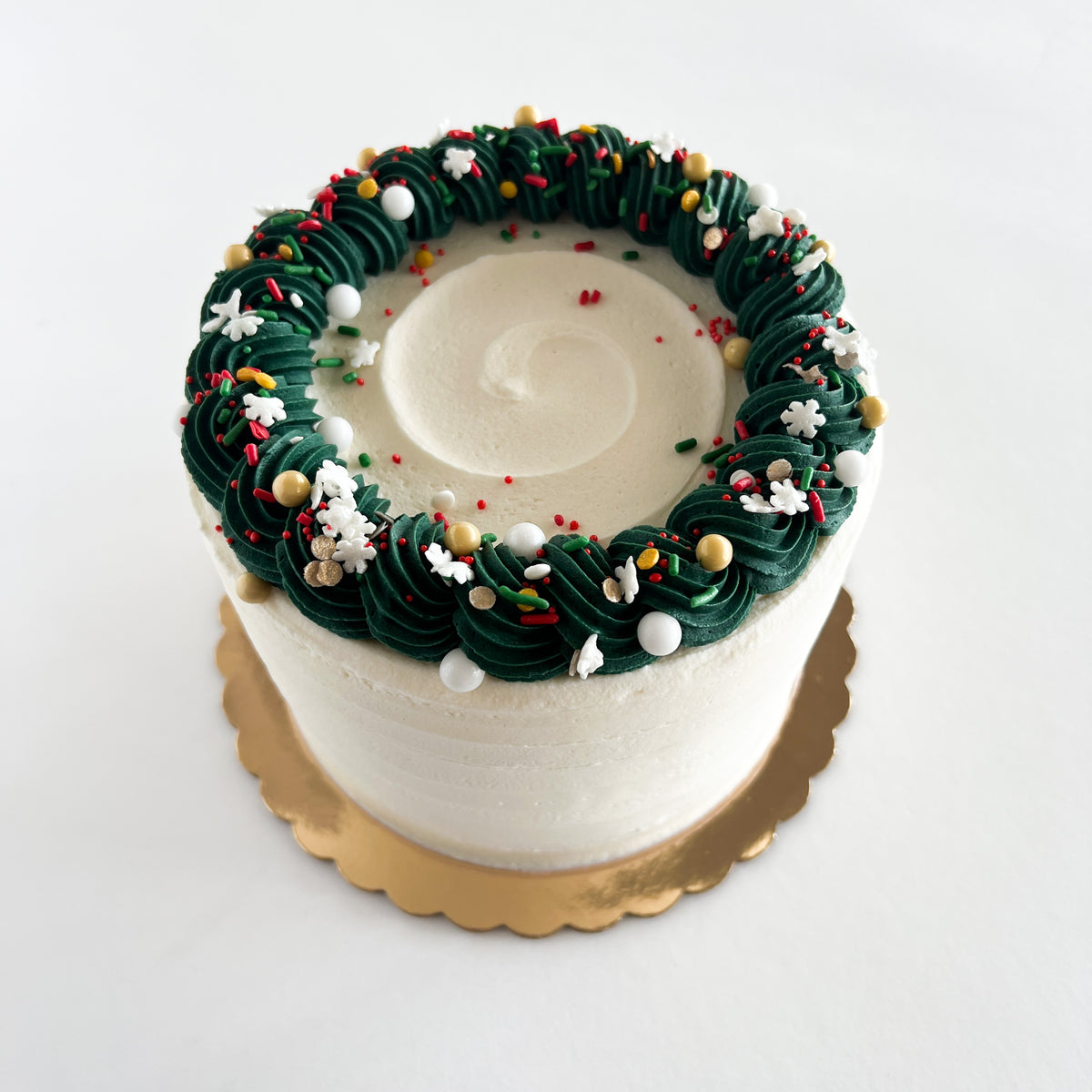 Winter Wreath Cake